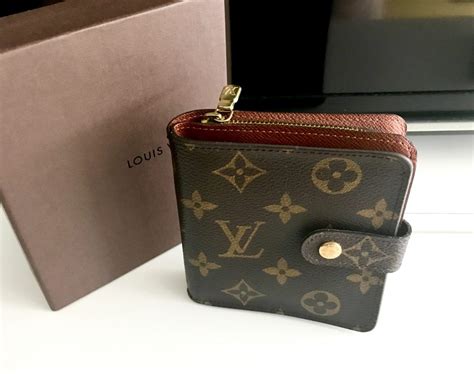 louis vuitton mens wallet sale|Men's Compact Wallets: Slim, Small, Folding .